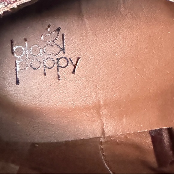 Black Poppy Size 8 1/2 Multicolored Chevron Oxford Women’s Shoes. - Picture 3 of 15